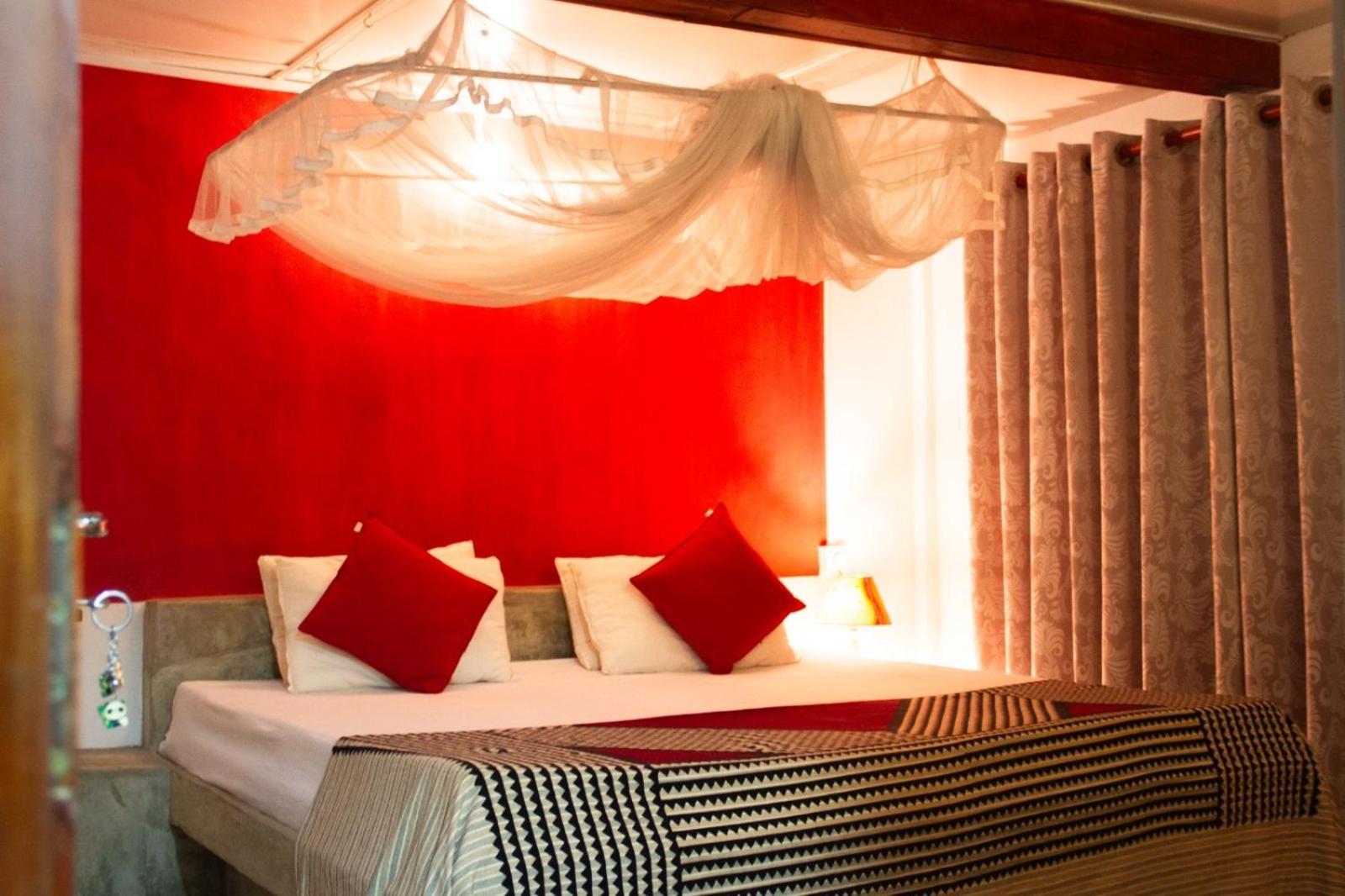 Wattarantanne Homestay แคนดี้ ภายนอก รูปภาพ